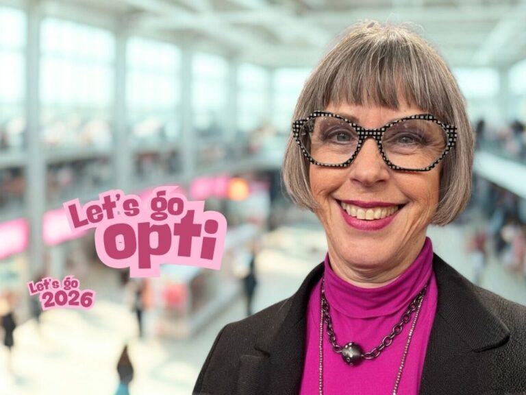 Karin Stehr Lobby Brillenmesse 2026 Hintergrund KI generiert